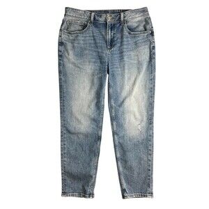 Chico's Boyfriend Ankle Jeans  Size 8r (1) Light Wash Stretch Denim  Boho Casual